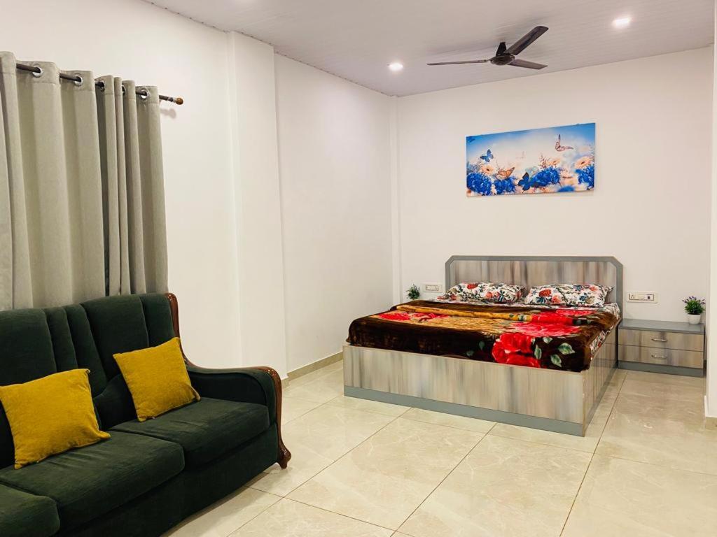 Aqua Villa Luxury Home Stay Лонавла Екстер'єр фото