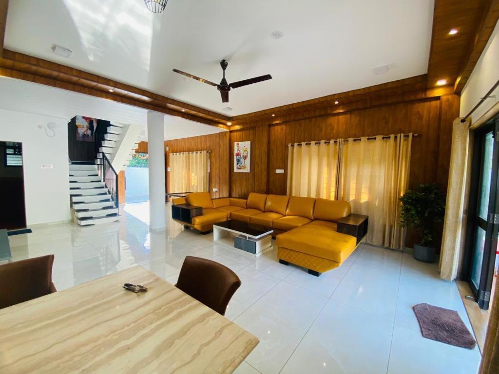 Aqua Villa Luxury Home Stay Лонавла Екстер'єр фото